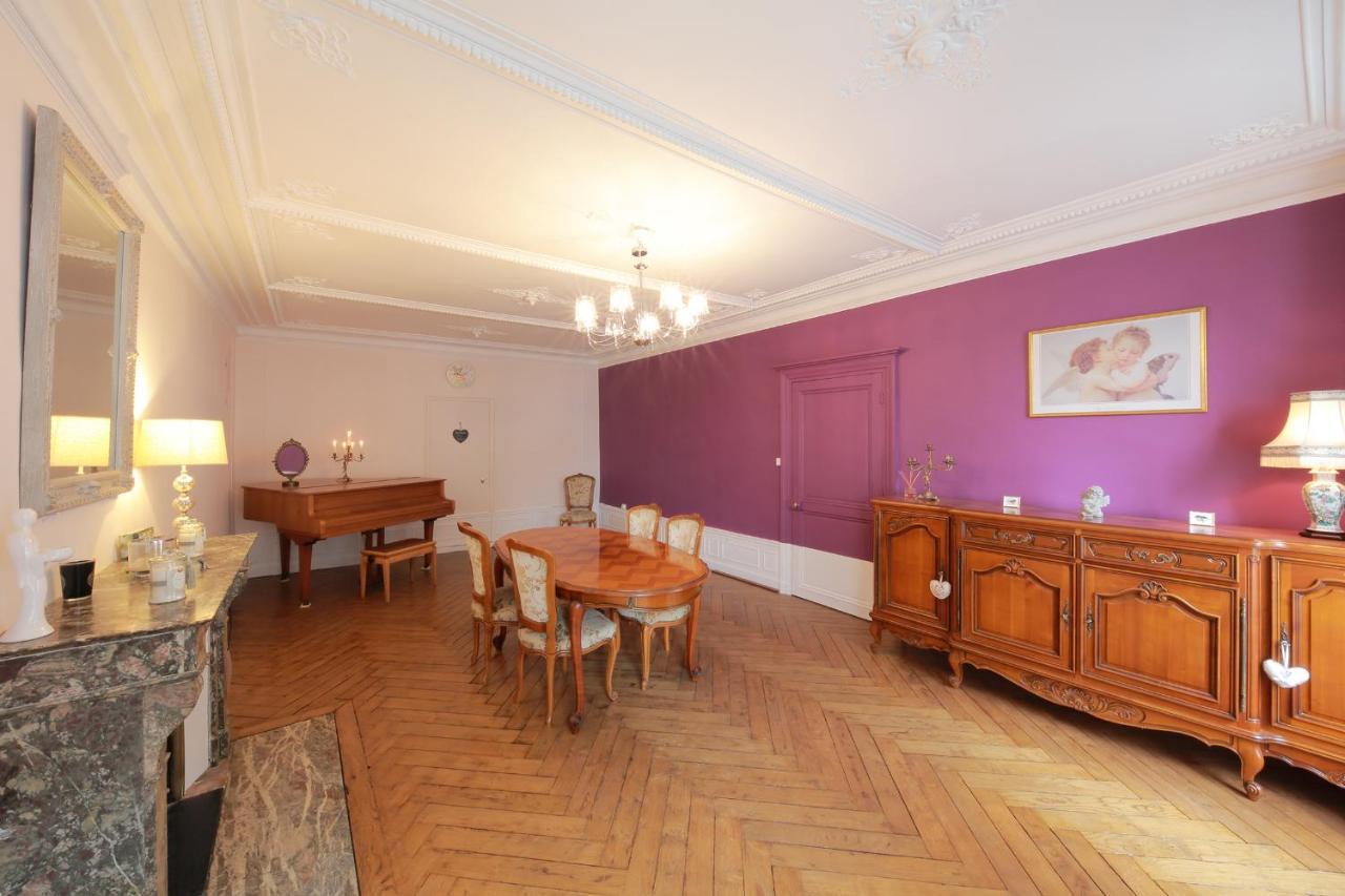 Latillé La Loge Des Fees Bed & Breakfast エクステリア 写真